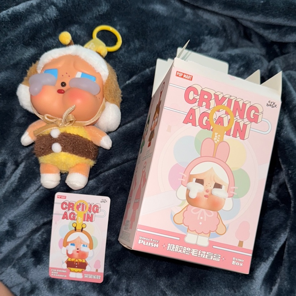 Authentic - POPMART Crying Again I’LL BRING YOU A FLOWER Pendant